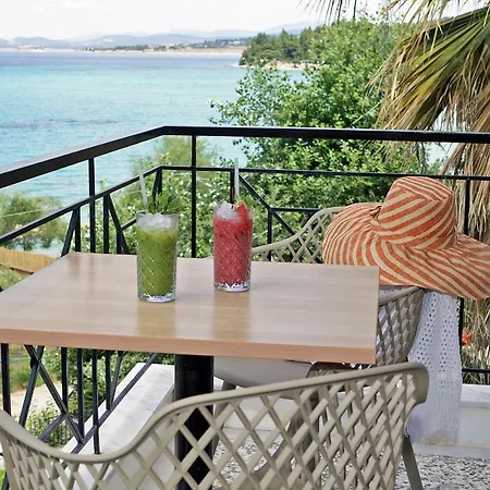 Akti Hotel